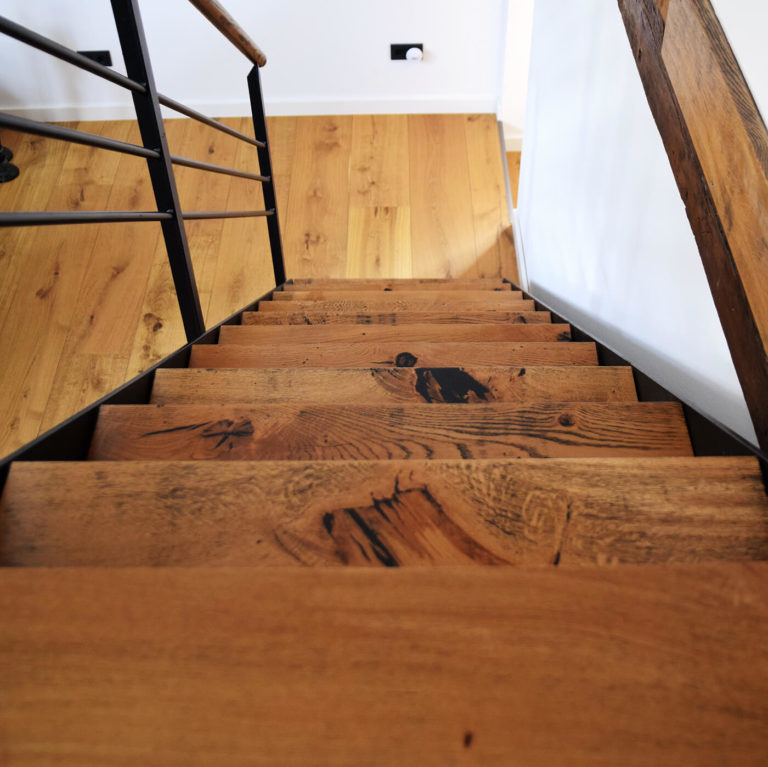 Eichentreppe Treppe Holztreppe Treppe aus Holz Innentreppe Innentreppe aus Holz Treppenbau Treppenstufen Holz Treppe Holz